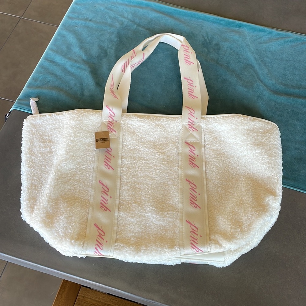 Victoria’s Secret PINK Cozy Plush Tote